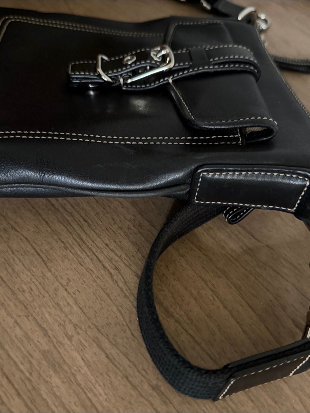 Coach Hampton Crossbody - Picture 7 of 10